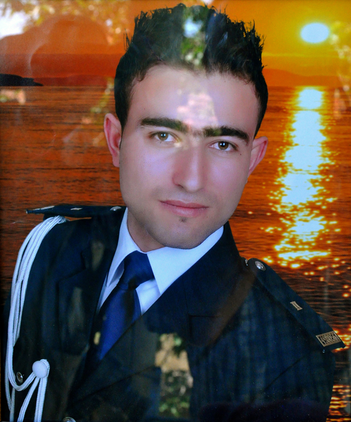 Oğlunun şehit olduğuna inanmayan anne bunu yaptı!