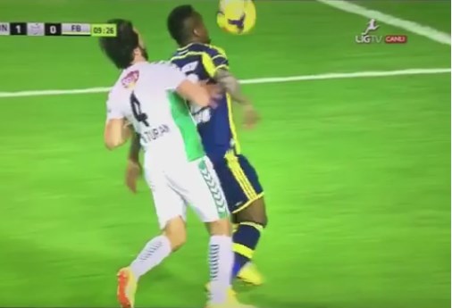 Konya'da penaltı kaosu! İşte Fenerbahçelileri çıldırtan iki pozisyon