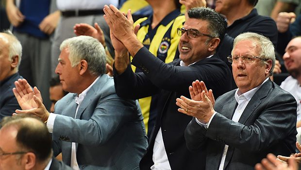 Aziz Yıldırım: Evladım bana bak!