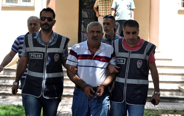 Herkesin gözü önünde kafasına sıkmıştı, 'ben vurmadım' dedi