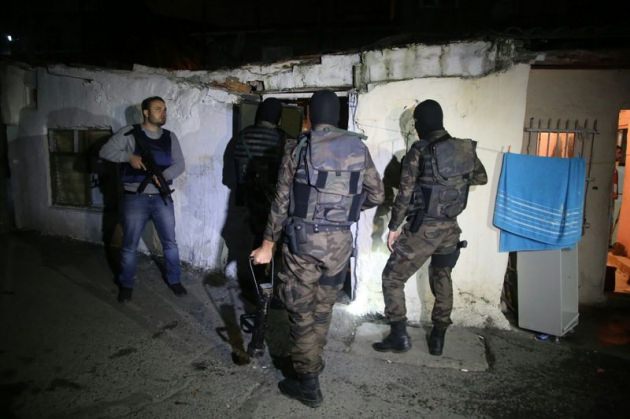 İstanbul'da helikopter destekli yeni operasyon