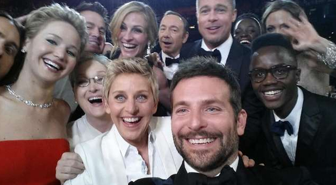 Türklerin 'selfie'si İngiliz basınını salladı!