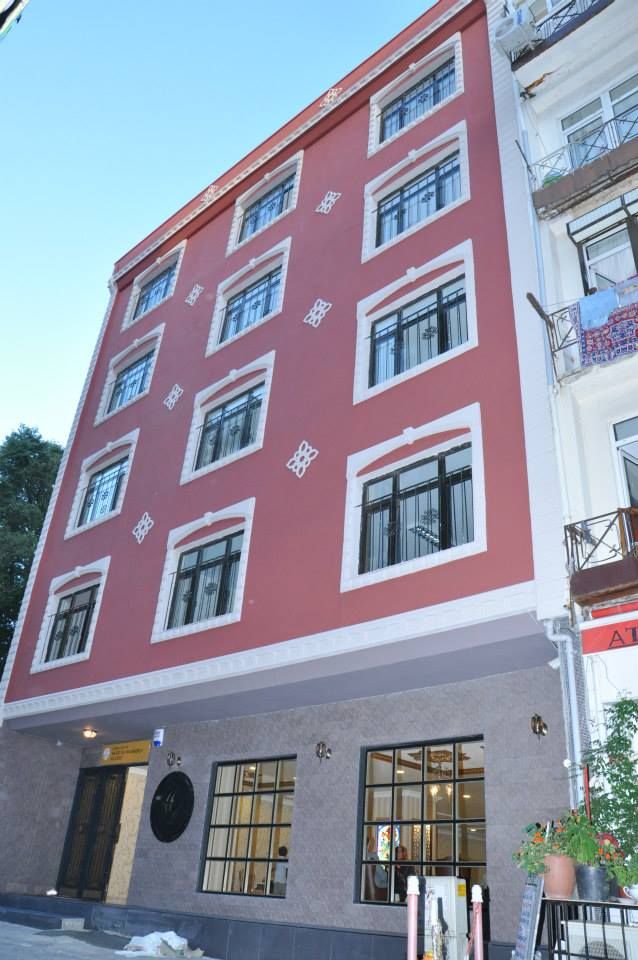 Valide Sultan Kız Koleji eğitime yeni bir soluk getiriyor