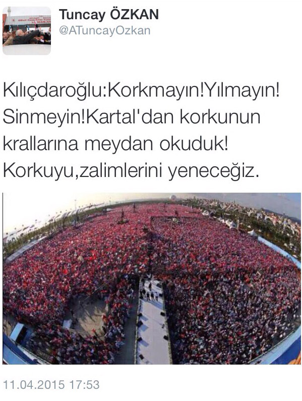 Tuncay Özkan CHP mitingi diye AK Parti'nin miting fotoğrafıyla meydan okudu