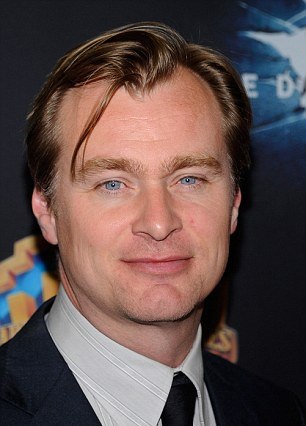 Bilim kurgu filmi yapıyor, cep telefonu yok