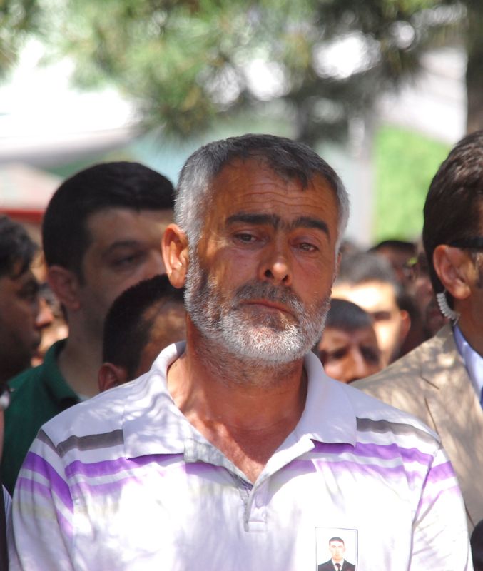 Şehidimizin babası Adıgüzel 'iki evladım daha var' dedi