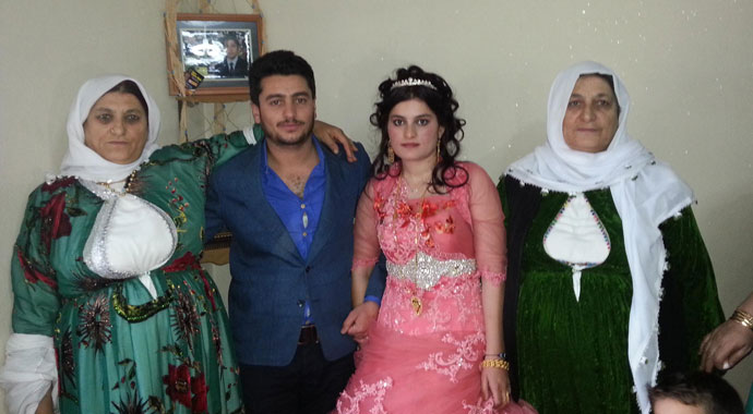 Damat düğün esnasında gözaltına alındı