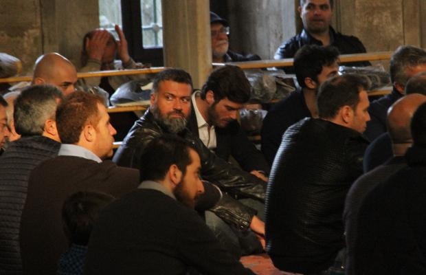 Kıvanç Tatlıtuğ gözyaşlarını tutamadı