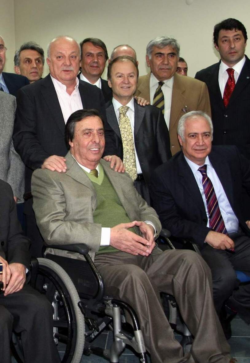 Trabzonspor'un eski asbaşkanlarından Kenan İskender öldü