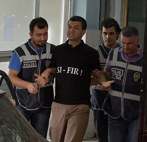 Gözaltına alınan polislerden dikkat çeken mesaj!