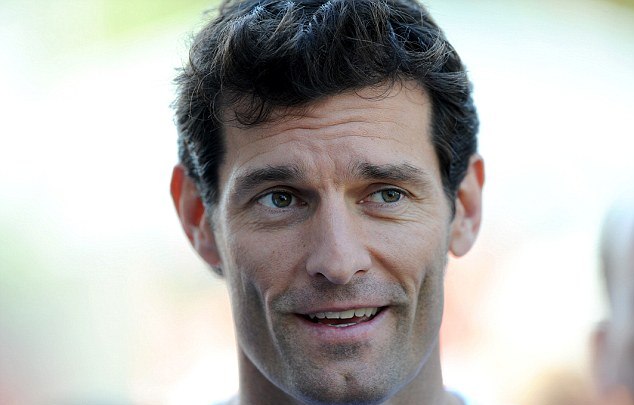 Mark Webber'in aracı alev topuna döndü!