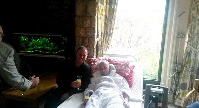 Evlendikten 12 saat sonra öldü