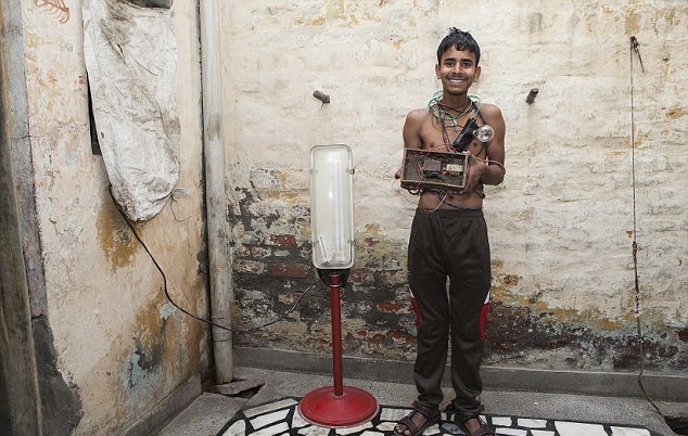 11 bin volt yedi ama hayatta