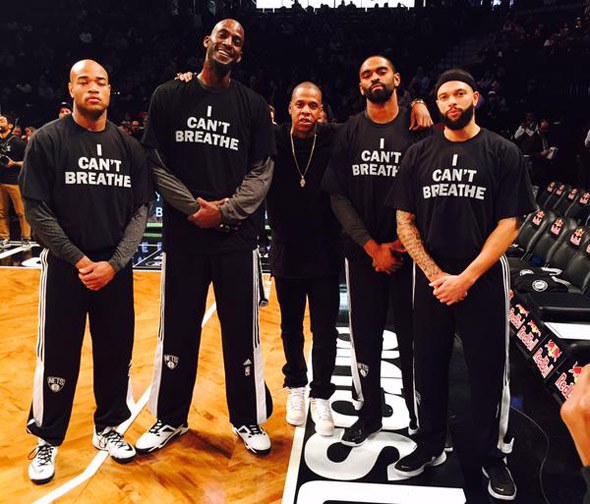 NBA maçına Ferguson protestosu ve Kraliyet çifti damga vurdu