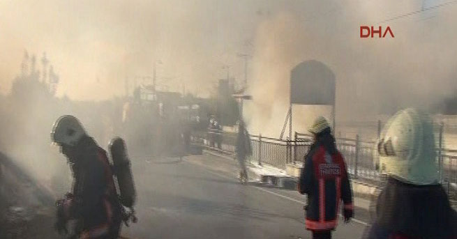 Topkapı'da yangın! Çok sayıda işyeri yanıyor