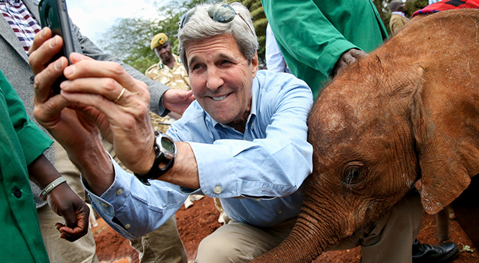 Kerry yavru fille selfie çekti