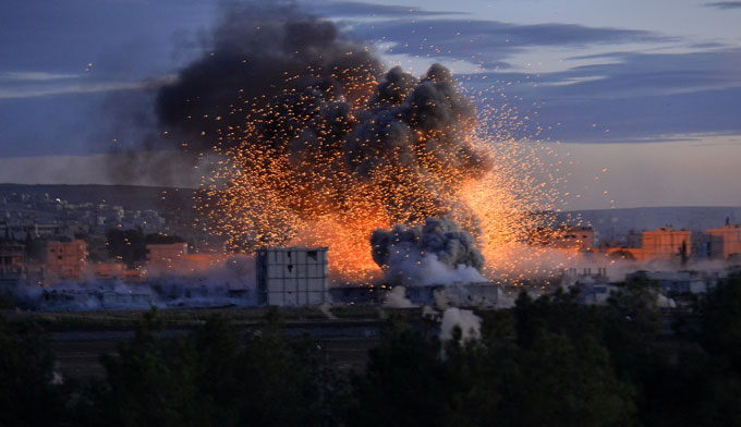 IŞİD'den Kobani'de intihar saldırısı