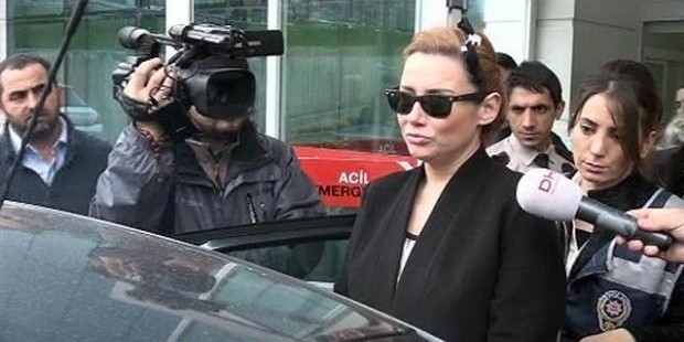 Deniz Seki dert yandı 'Anne olmak istiyorum'
