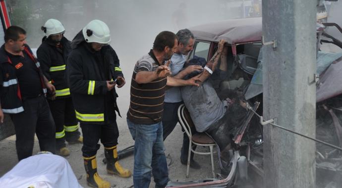 Bursa'da trafik kazası: 1 ölü 1 yaralı