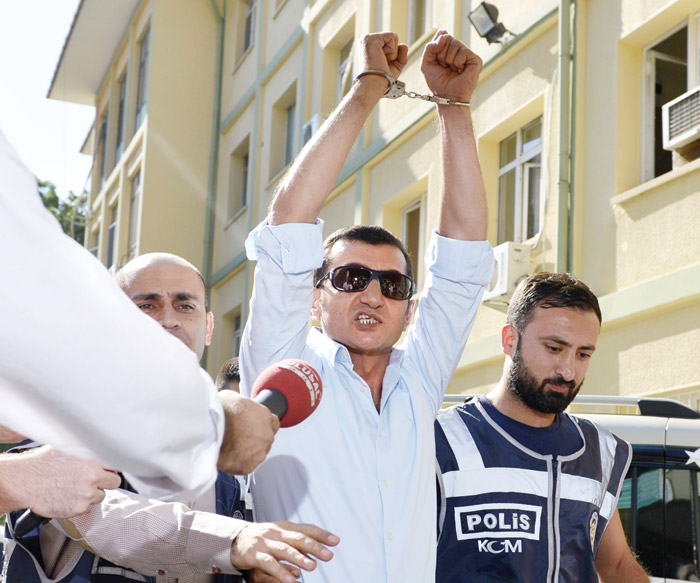 Paralel Yapıya yönelik en kapsamlı baskın, derin kulak operasyonu