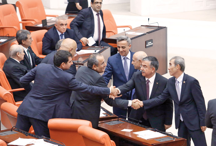 Bu ne yaman çelişki böyle!