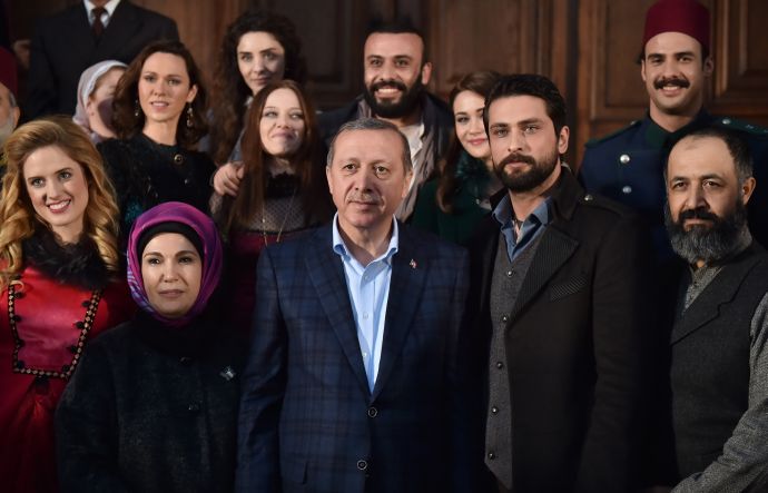 Erdoğan'dan 'Filinta' setine sürpriz ziyaret