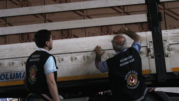 Cumhuriyet tarihinin en büyük sigara kaçakçılığı operasyonu