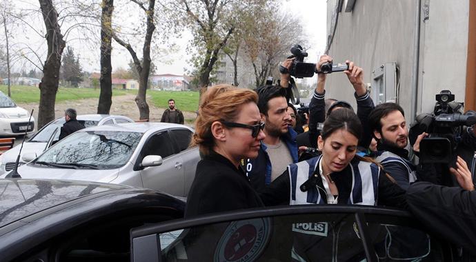 Bülent Ersoy'dan Deniz Seki açıklaması 'Arsız arsız...'