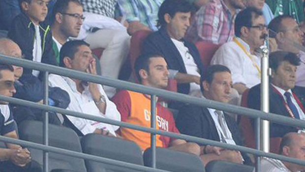 Galatasaray'da skandallar bitmek bilmiyor