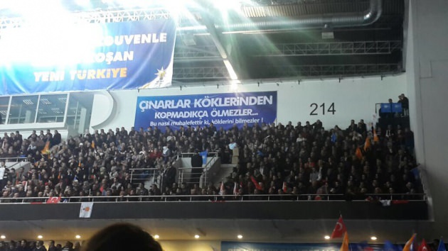 3 afiş AK Parti kongresine damga vurdu!