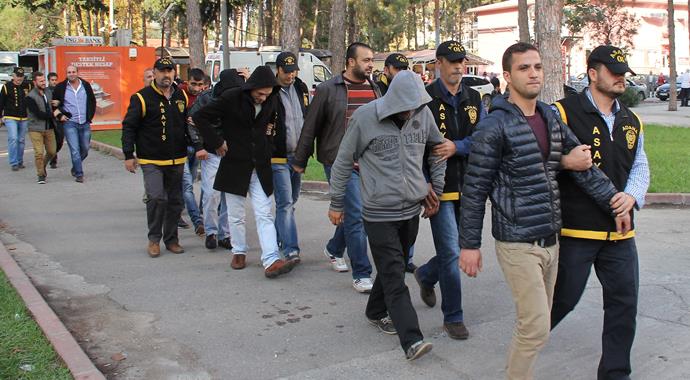 46'ıncı kez basılınca parti değiştirdiler!