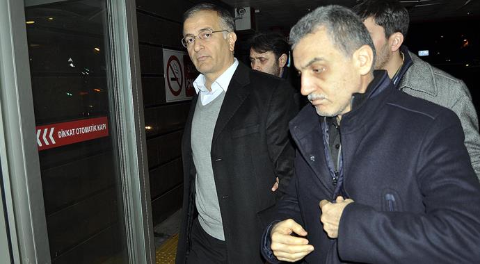 Hidayet Karaca ifade vermedi, Ekrem Dumanlı ise bakın ne dedi!