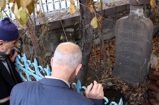 Define avcıları tarihi türbede hazine aradı!