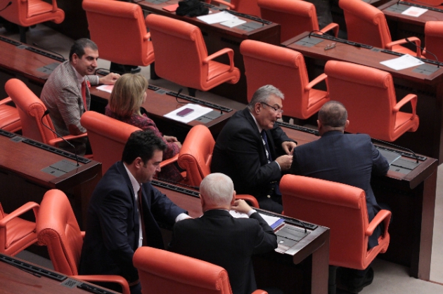 Deniz Baykal ve Bakan Çavuşoğlu görüştü
