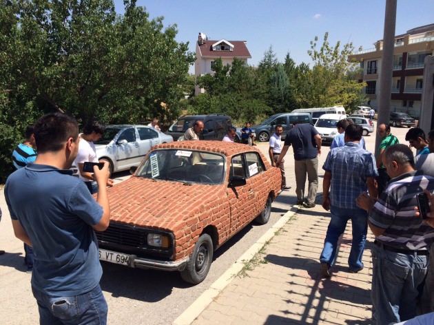 Dünyada tek! Tuğla kaplı Anadol