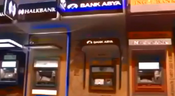 PKK, bir tek Bank Asya'ya dokunmadı