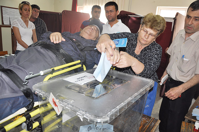 Mini seçimler de kıran kırana geçti! Yalova'da CHP, Ağrı'da BDP