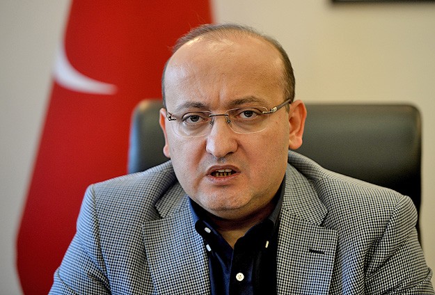 Yalçın Akdoğan'dan Kobani eylemleri ile ilgili ilk açıklama