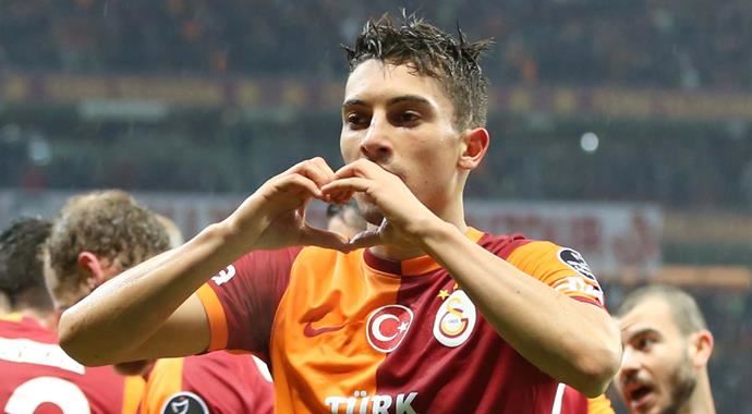 Galatasaray'ın yıldızı Salih'in yanına gidiyor!