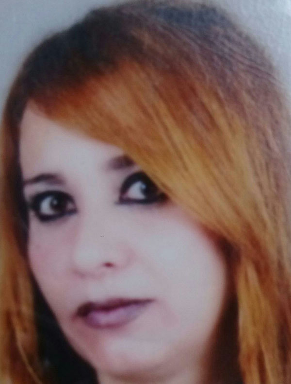 Genç kadın evinin önünde bu halde bulundu