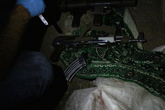 Bingöl'de PKK'lı teröristler camiyi karargah yaptı