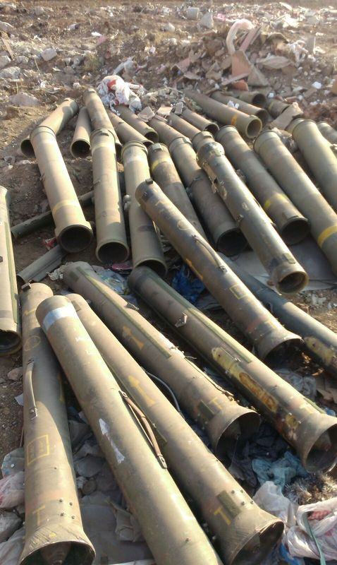 Çöplükte tanksavar füzesi kartuşları bulundu