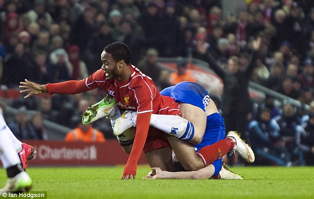 Terry ve Sterling'in güldüren pozisyonu