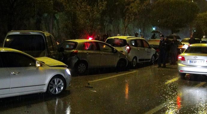 Yozgat'ta mevsimin ilk kar yağışı başladı