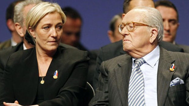 Fransız siyasetçi Le Pen'in evinde yangın çıktı