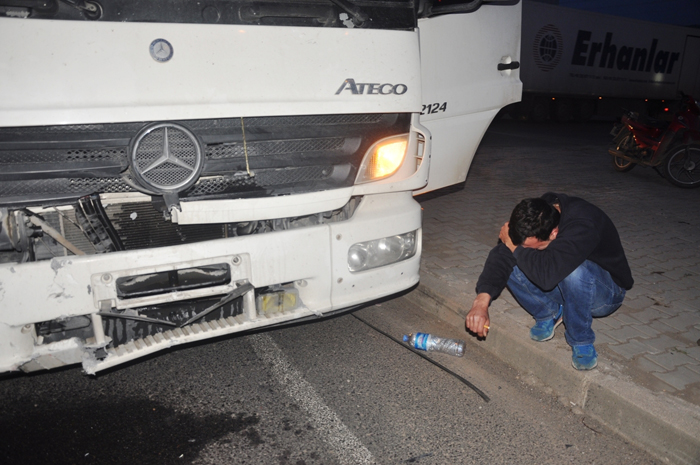 Manisa'da feci kaza, 2 ölü 2 de yaralı var