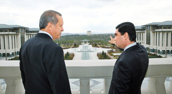 Erdoğan'dan Hakan Fidan'a: Müsaade edilmiyorsa kalması gerekirdi