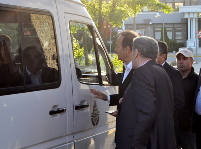 CHP'li vekil Ferit Mevlüt Aslanoğlu vefat etti
