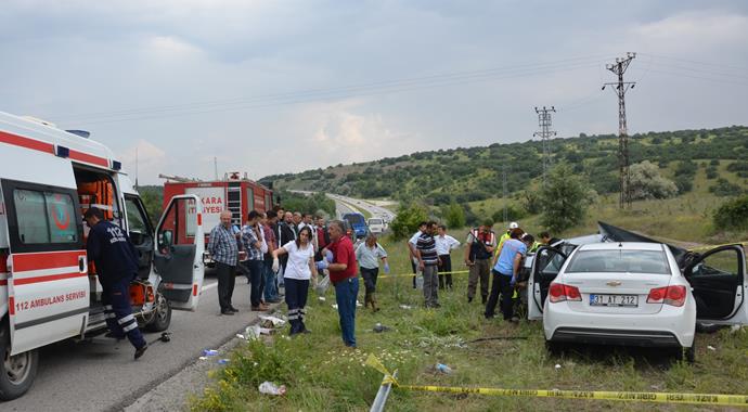 Ankara'da feci kaza: 3 ölü, 5 yaralı