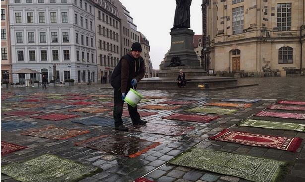 PEGIDA'ya en anlamlı protesto